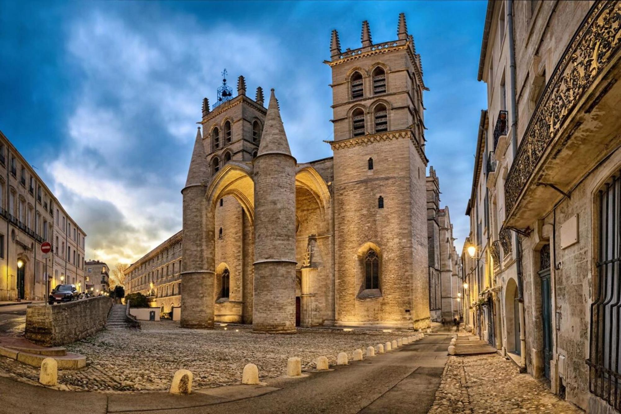 Le Triompha Montpellier Proche Arc De Triompheアパートメント エクステリア 写真